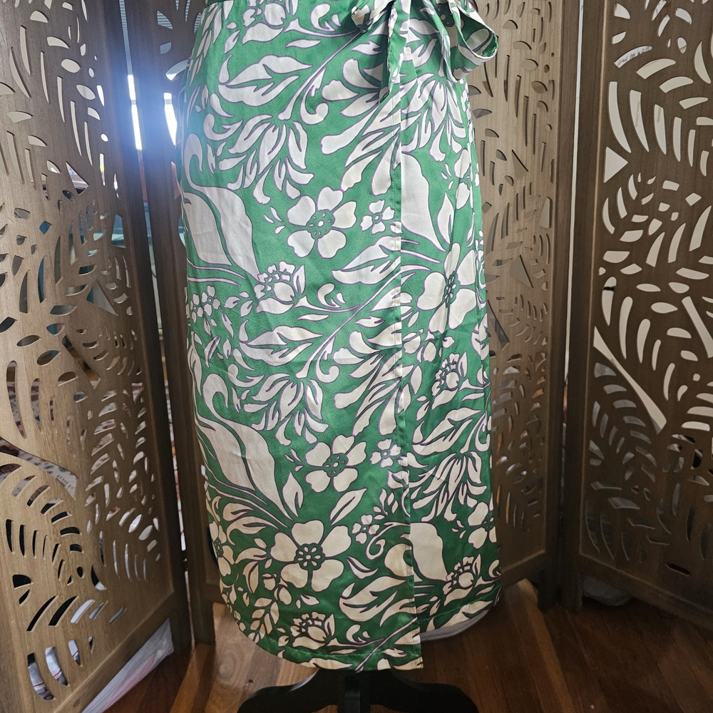 Green and Cream Floral Silky Skirt